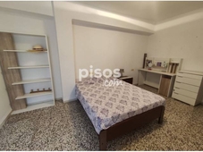 Piso en venta en Carrer de Enrique Giner