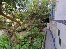 Planta baja en venta con gran patio y jardin en Cunit