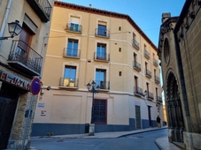 Venta de piso en casco antiguo (Huesca)