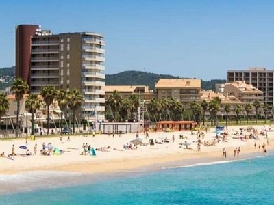 Alquiler de dúplex en Sant Antoni de 3 habitaciones con terraza y garaje