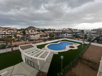 Alquiler de piso en Puerto de la Torre - Atabal de 3 habitaciones con terraza y piscina