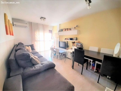 Apartamento con dos dormitorios y plaza de garaje en la zona de San José