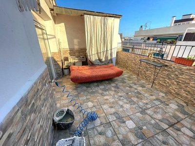 Ático en venta en Sagunto - Edisol de 3 habitaciones con terraza y aire acondicionado