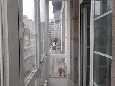 Piso en alquiler en calle Carral de 2 habitaciones con terraza y balcón