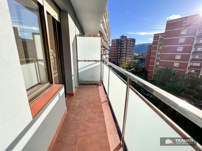 Piso en alquiler en Zurbarán-Arabella de 3 habitaciones con terraza y garaje