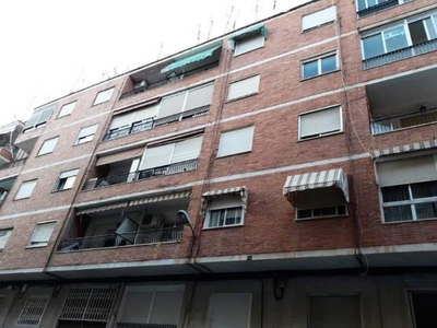 Piso en venta en Elda de 68 m²