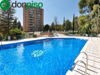 Venta de piso con piscina y terraza en Albolote, PARQUE DEL CUBILLAS