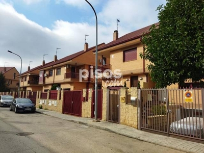 Casa adosada en venta en Mejorada del Campo