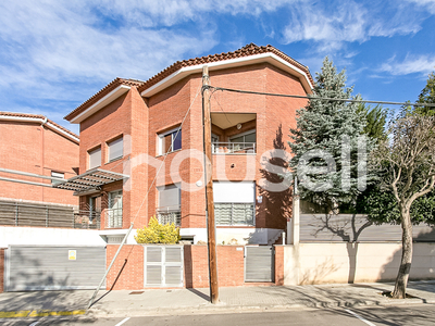 Casa en venta de 195 m² Calle Pep Ventura, 08192 Sant Quirze del Vallès (Barcelona)