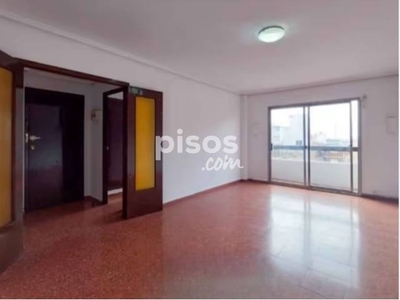 Piso en venta en Carrer Major, cerca de Calle del Maestro Soler