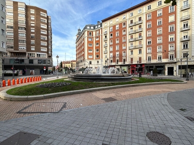 Venta de piso en Plaza España (Valladolid)