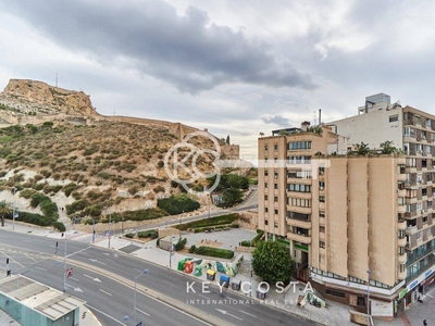 Alquiler Piso Alicante - Alacant. Piso de cuatro habitaciones Séptima planta