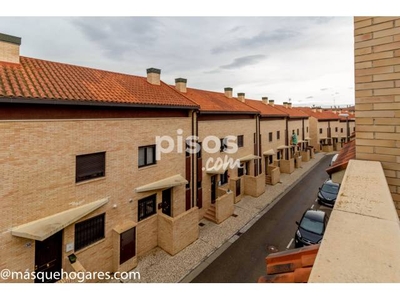 Casa adosada en venta en Calle Calle Valle de Ordesa, nº 37