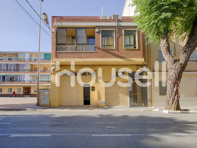 Casa en venta de 303 m² en Calle 9 de Octubre, 46740 Massanassa (Valencia)