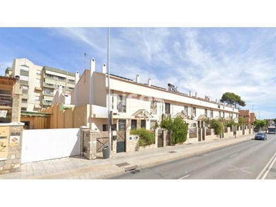 Casa pareada en venta en Avenida Carlos de Haya, cerca de Calle de Paganini en Carlos Haya por 405.000 €