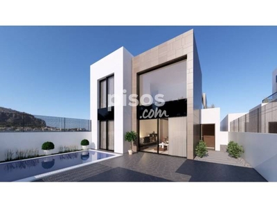 Chalet en venta en Villas Pareadas de Obra Nueva en Formentera del Segura