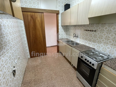 Piso con 3 habitaciones con ascensor en Santa Eulàlia Hospitalet de Llobregat (L´)