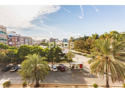 Piso en venta en Ciutat Jardí - Ciudad Jardín en L'Illa Perduda por 195.000 €