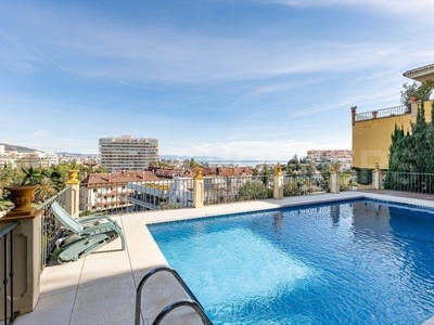 Venta Casa unifamiliar Benalmádena. Con terraza 315 m²