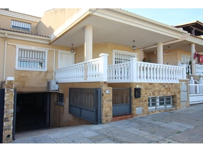 Venta Casa unifamiliar Cartagena. Buen estado con terraza 288 m²