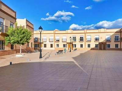 Venta Casa unifamiliar en Calle Reino Unido Lebrija. 114 m²