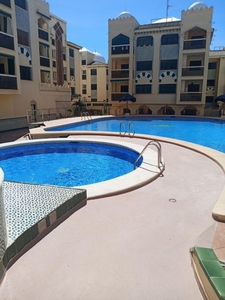 Alquiler de piso con piscina y terraza en Santa Pola, Varadero