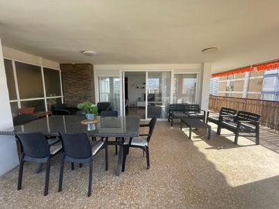 Alquiler de piso con terraza en Playa San Juan (Alicante)
