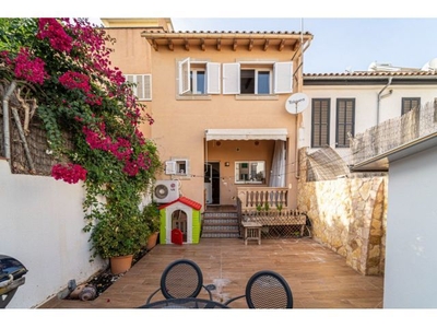 Casa con terraza y posibilidad de piscina en Son Espanyolet