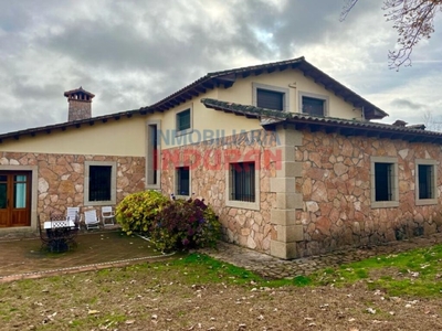 Casa de campo-Masía en Venta en Jarandilla de la Vera Cáceres Ref: 51751