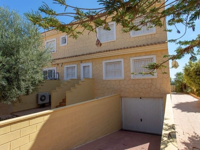 Casa en venta en Los Altos, Alicante