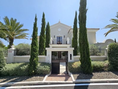 Chalet en venta en El Paraiso, Estepona, Málaga