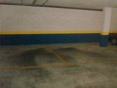 Garaje en venta en edifc Jose Manuel Caparros Sierra Ii, Benalmádena, Málaga