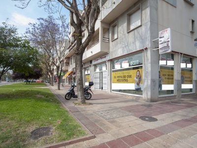 Local comercial en Venta en Murcia Murcia