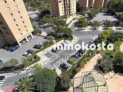 Piso en venta en Playa Poniente, Benidorm, Alicante