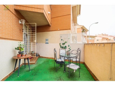 Se vende Apartamento con terraza y garaje en Bola de Oro