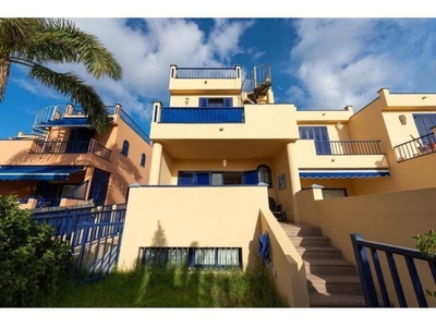 Triplex en Venta en San Bartolome de Tirajana, Las Palmas