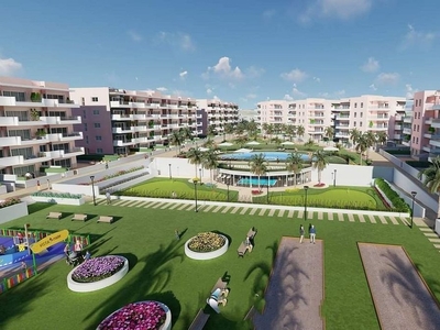 Venta de ático en Urbanizaciones de 3 habitaciones con terraza y piscina
