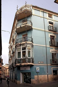 Venta de piso en Centro - Teruel de 4 habitaciones con terraza y balcón