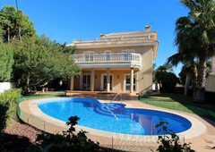 Chalet en Orihuela Costa