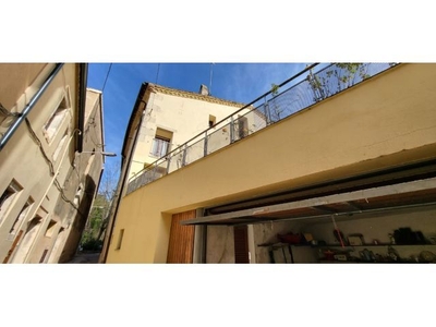Casa-Chalet en Sant Daniel de 4 plantas con terraza muy grande y garaje privado