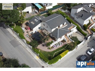 Chalet / Torre en Ametlla del Vallès,