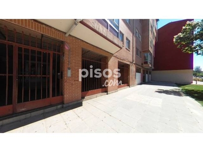 Piso en venta en Calle Cauce