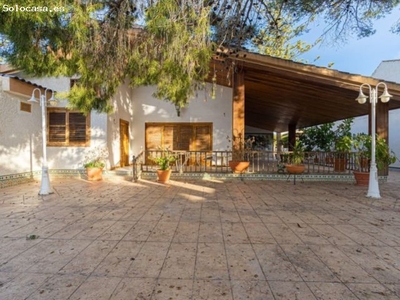 SE VENDE GRAN CHALET EN TORRE DE LA HORADADA