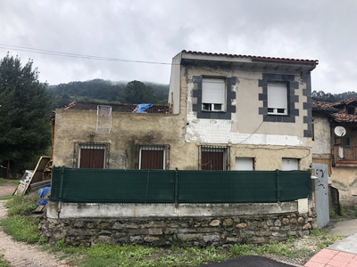 Venta de casa con terraza en Zona San Claudio-Trubia-Las Caldas-Parroquias Oeste-Trubia-Las Caldas-Parroquias Oeste (Oviedo)