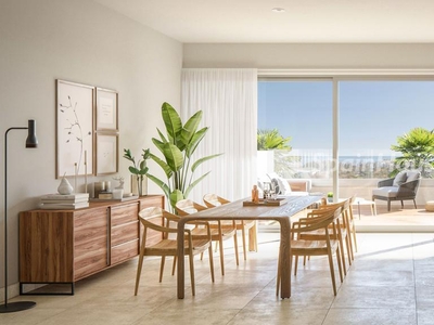 Dúplex en venta en Playa Bahía Dorada, Estepona