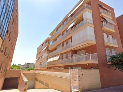 Edificio en venta en Centro, San Vicente del Raspeig