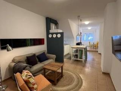 Piso de dos habitaciones 90 m², El Cabanyal-El Canyamelar, València