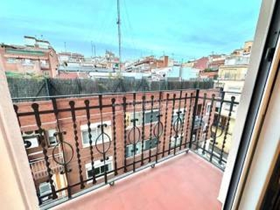 Piso de dos habitaciones entreplanta, Sants, Barcelona