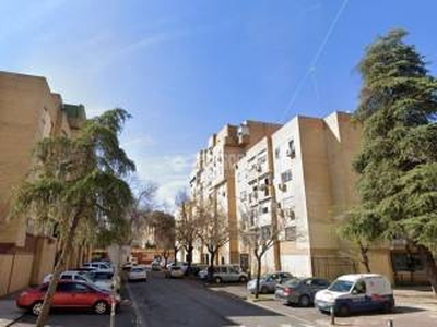 Piso de tres habitaciones segunda planta, Pino Montano, Sevilla