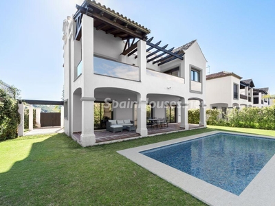 Villa en venta en Valle Romano Golf, Estepona